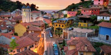 Spain Digital Nomad Visa 2026: Income Requirements, Beckham Law & Application Guide