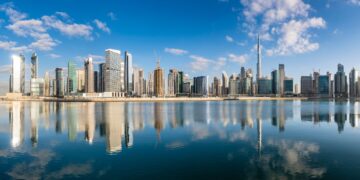Dubai Real Estate in March 2026: A Sharp Transaction Drop, Price Discounts, and Early Recovery Signs