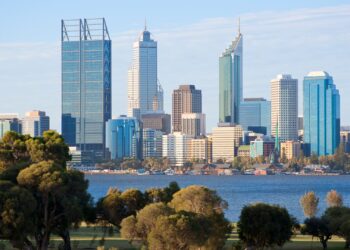 Australia extends the foreign-buyer ban on established homes to 2029: the key word is “established dwellings”