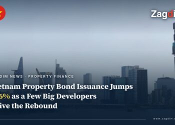 Ho Chi Minh City skyline (Bitexco Financial Tower and a high-rise under construction), illustrating Vietnamese property-developer bond financing