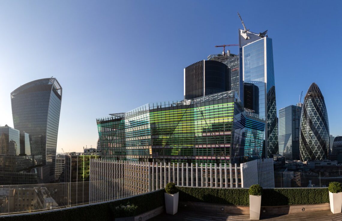 2025年 M&G plc 投資市場展望與趨勢分析(簡報)