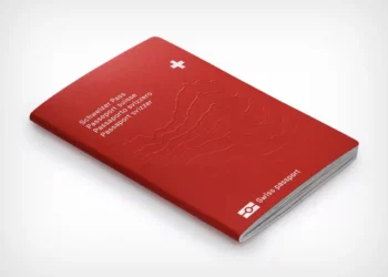 瑞士推出新一代護照:驚艷設計與安全性的完美結合