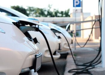 住在泰國公寓，適合買電動車嗎？深入分析優缺點，幫你做出明智選擇