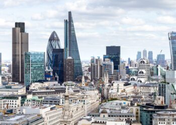 英國「合夥企業」（LLP）與「股份公司」（LTD）的區別