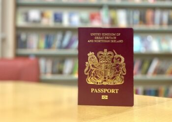 英國 2025 移民白皮書收緊移民政策,BNO 有變局嗎?