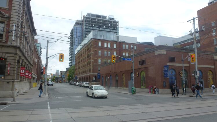 New residential building on George Street, 2014 05 23 (1)