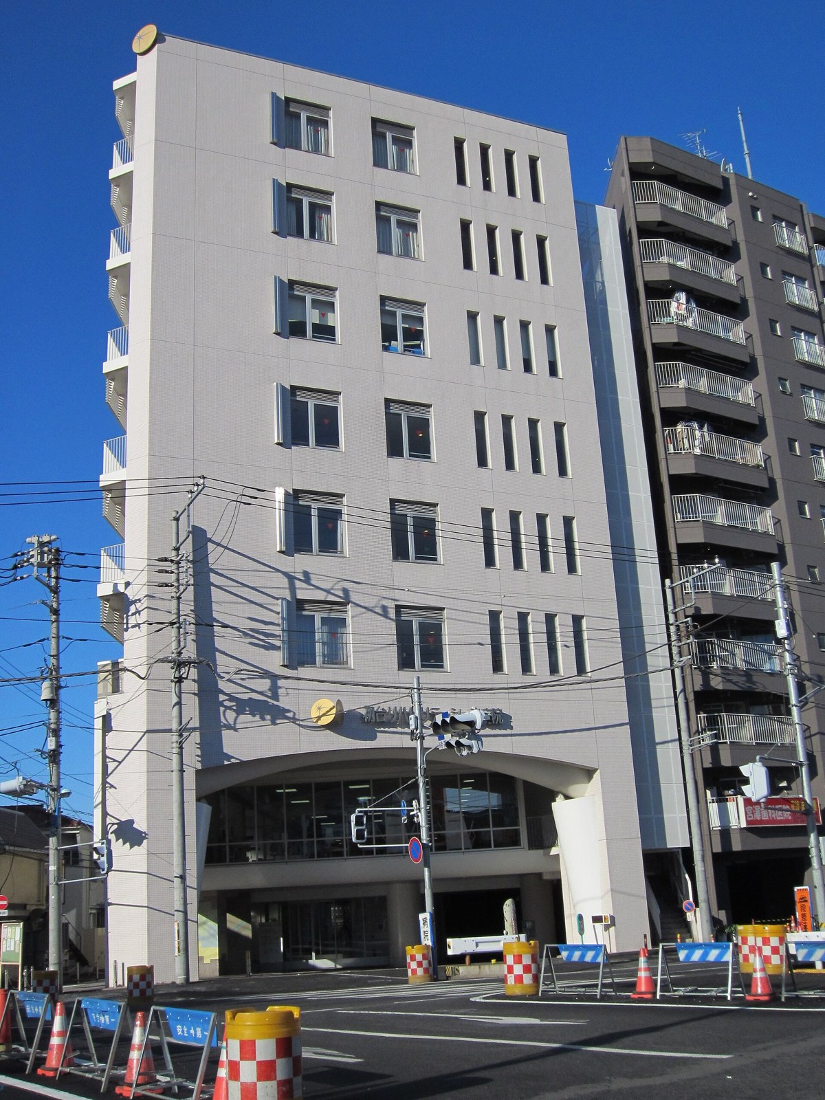 日本東京的初台復健醫院外觀
